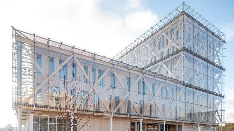 Où se situe la Caisse d’Épargne à Meudon-la-Forêt