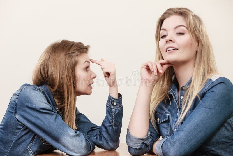 Que répondre à un ex qui souhaite avoir de vos nouvelles 3 Que répondre à un ex qui souhaite avoir de vos nouvelles