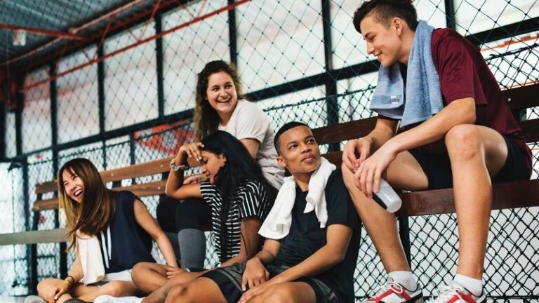 etudiants en groupe lors dune activite sportive
