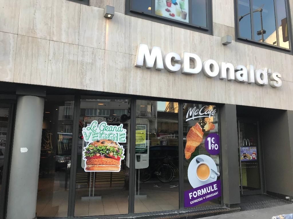 Où se trouve le McDonald’s près de la Mairie des Lilas