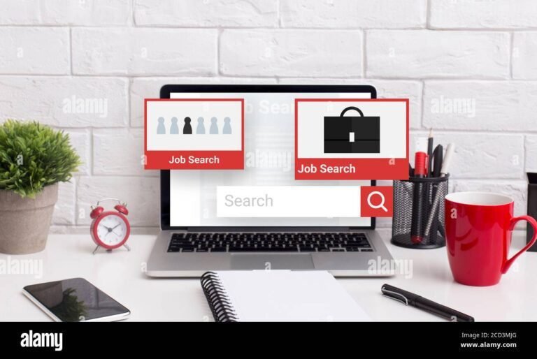 ordinateur portable avec offres demploi affichees