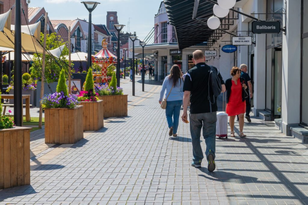 Qui est Glen Mac Arthur, le talentueux artiste de Troyes