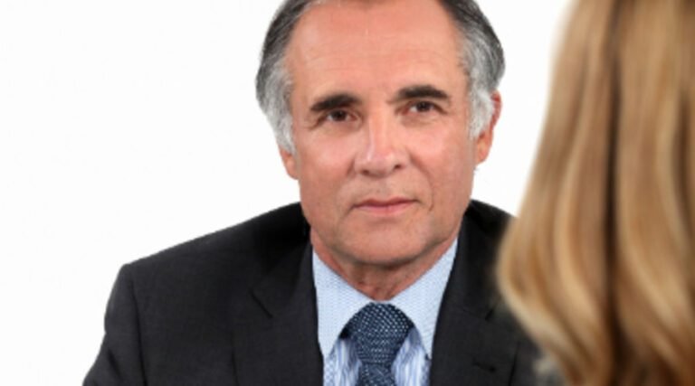 Quel est le nom du recruteur ou du supérieur hiérarchique à connaître 28 portrait dun recruteur en entretien