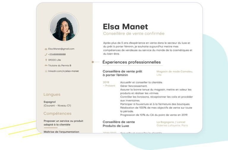 un etudiant en droit travaillant sur son cv
