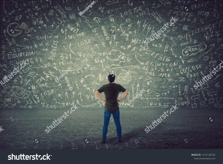 un etudiant perplexe devant un tableau mathematique