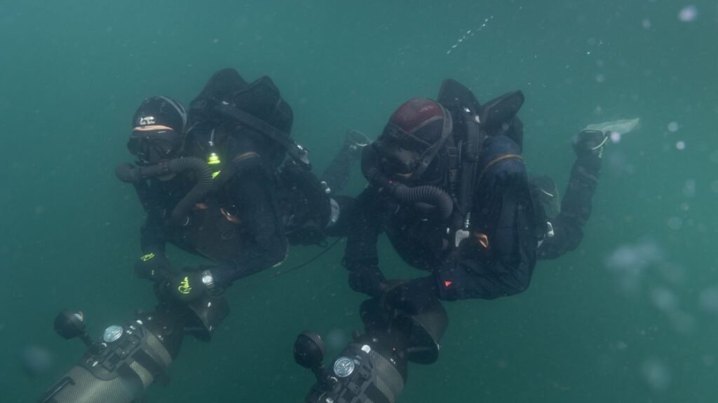 Qu'est-ce qu'un plongeur de combat du génie et quelles sont ses missions 8 Qu’est-ce qu’un plongeur de combat du génie et quelles sont ses missions