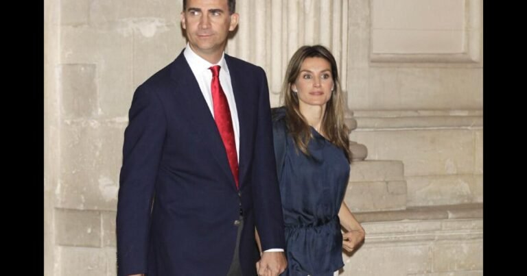 une personne sexclamant en espagnol