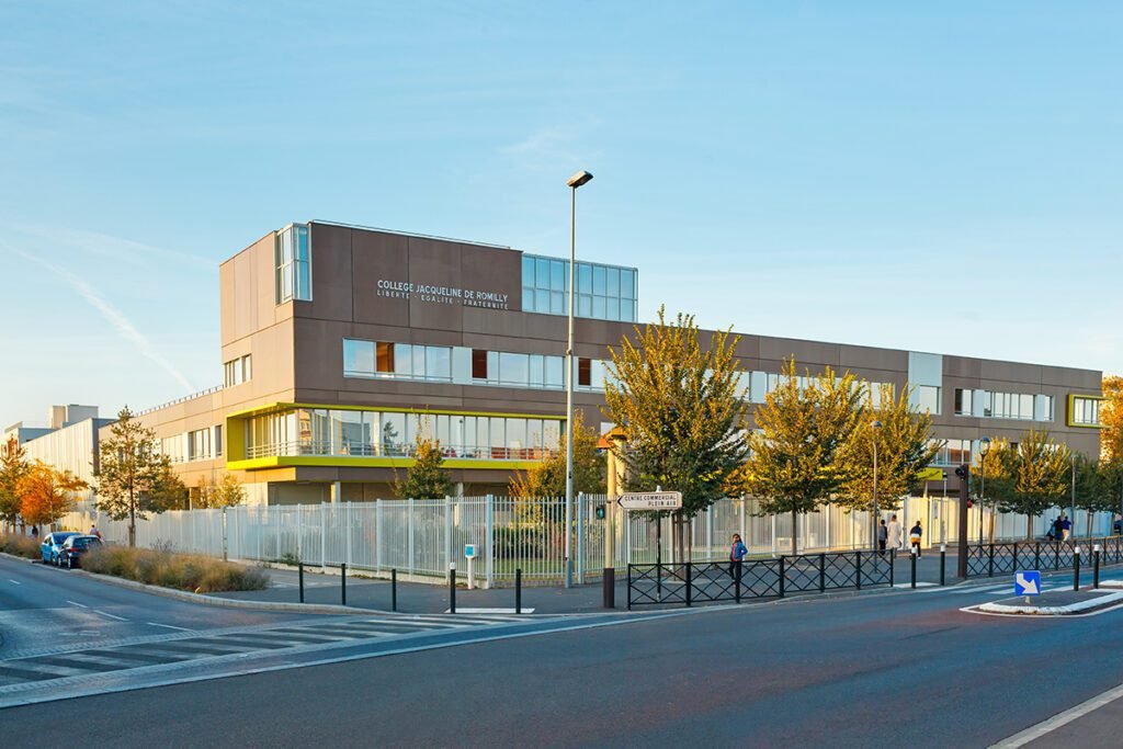 Quels sont les avis sur le Collège Jacqueline de Romilly au Blanc-Mesnil 7 Quels sont les avis sur le Collège Jacqueline de Romilly au Blanc-Mesnil